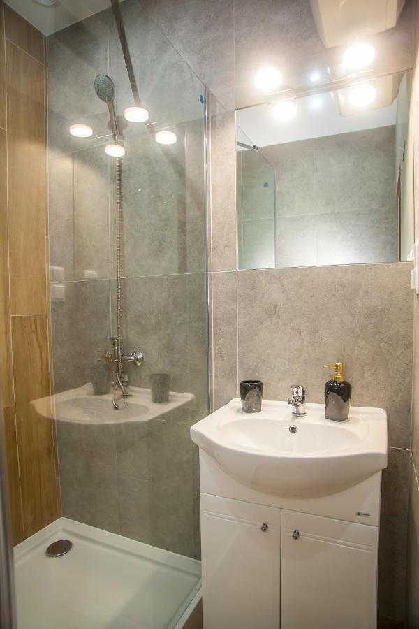 Main Street Chlodna Apartment Suwałki Kültér fotó